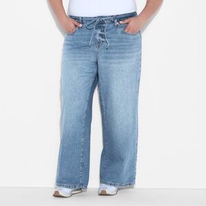 Women's  Low Rise  Baggy Jeans.    Medium Wash. 14